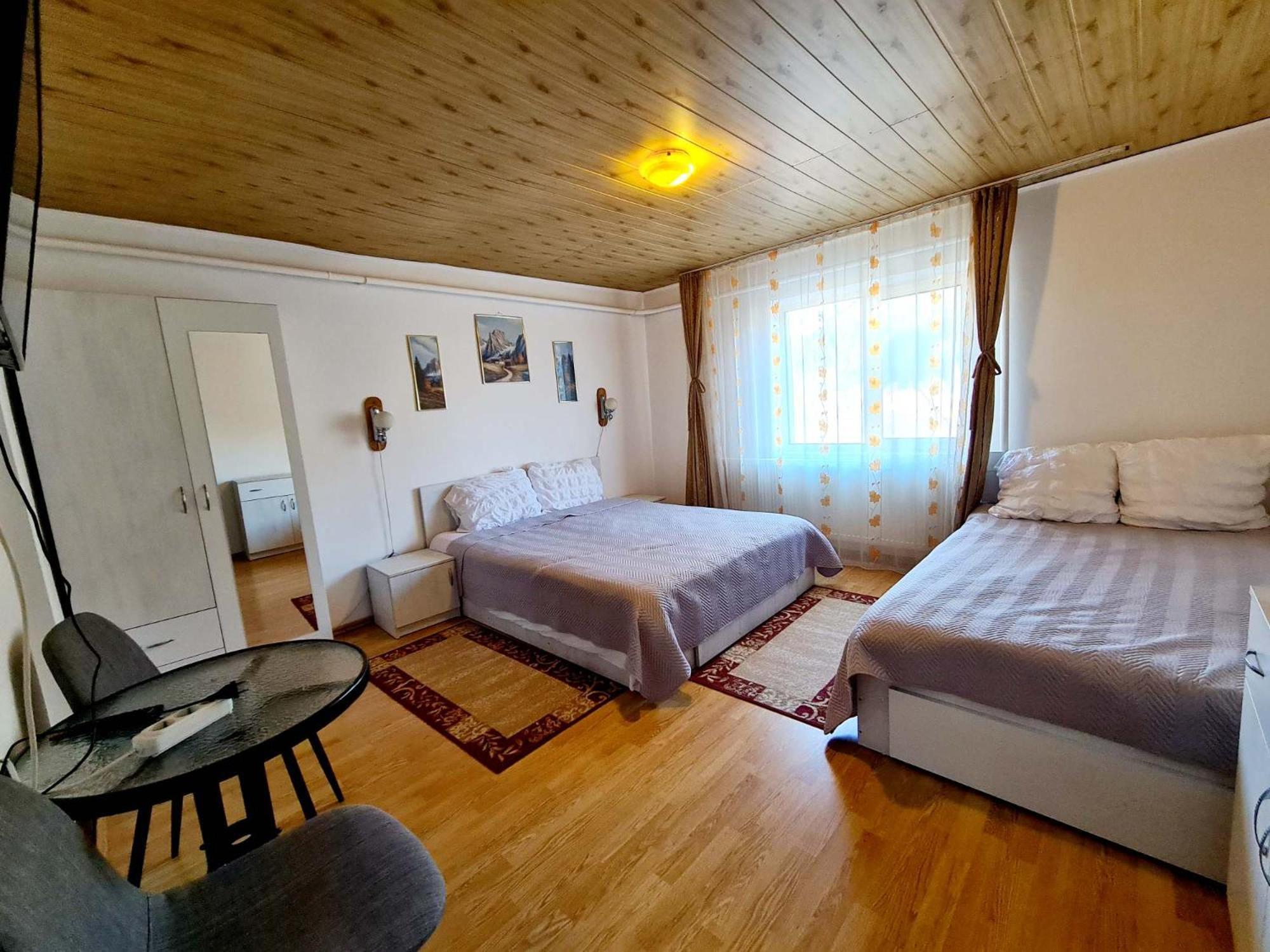Vila Giulia Voineasa Exteriör bild
